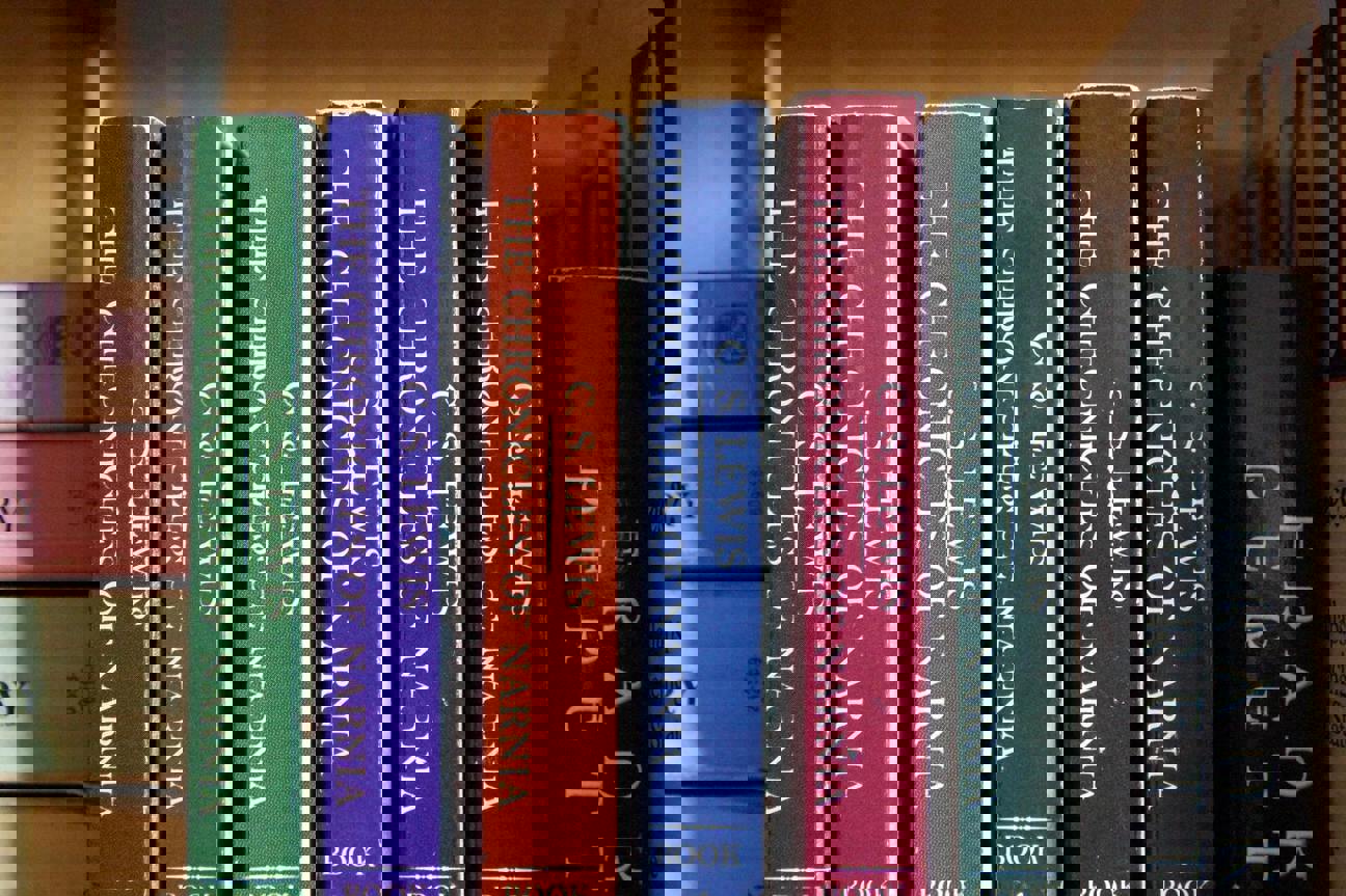 Proměny našich vnitřních krajin: Proč s věkem hledáme v příbězích víc než jen šťastné konce