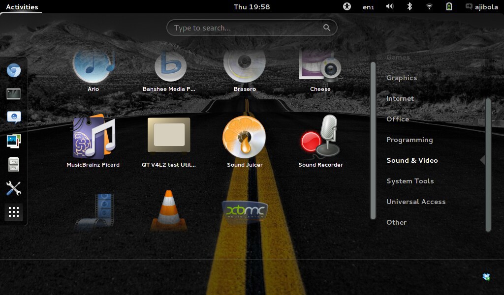 Proč potřebujeme další ovladač hudby pro GNOME? Protože v open source světě můžeme