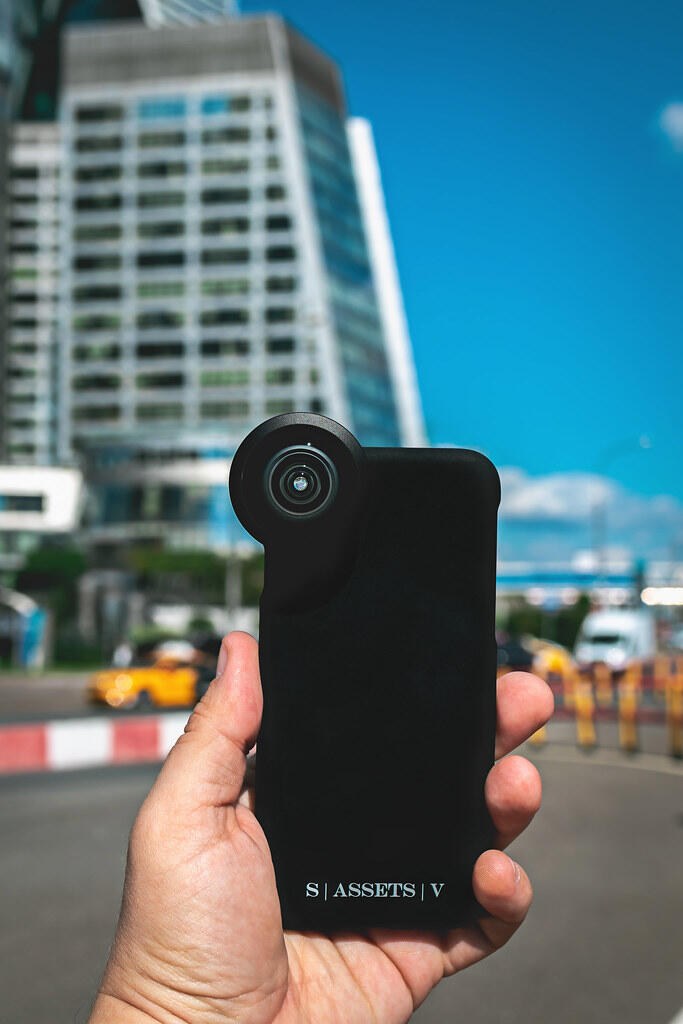 Nekonečné čekání na svobodný telefon aneb Proč hardware neodpouští