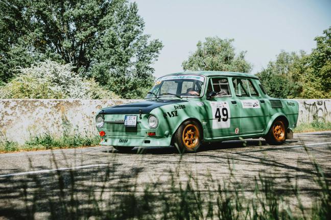 Proč škodovky vrčely zezadu: Příběh koncepce, která definovala československé silnice