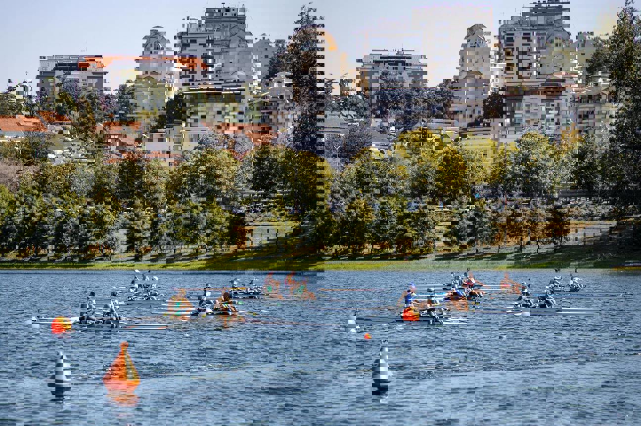 Tradice, bláto a tyrkysová nadvláda na vlnách Temže